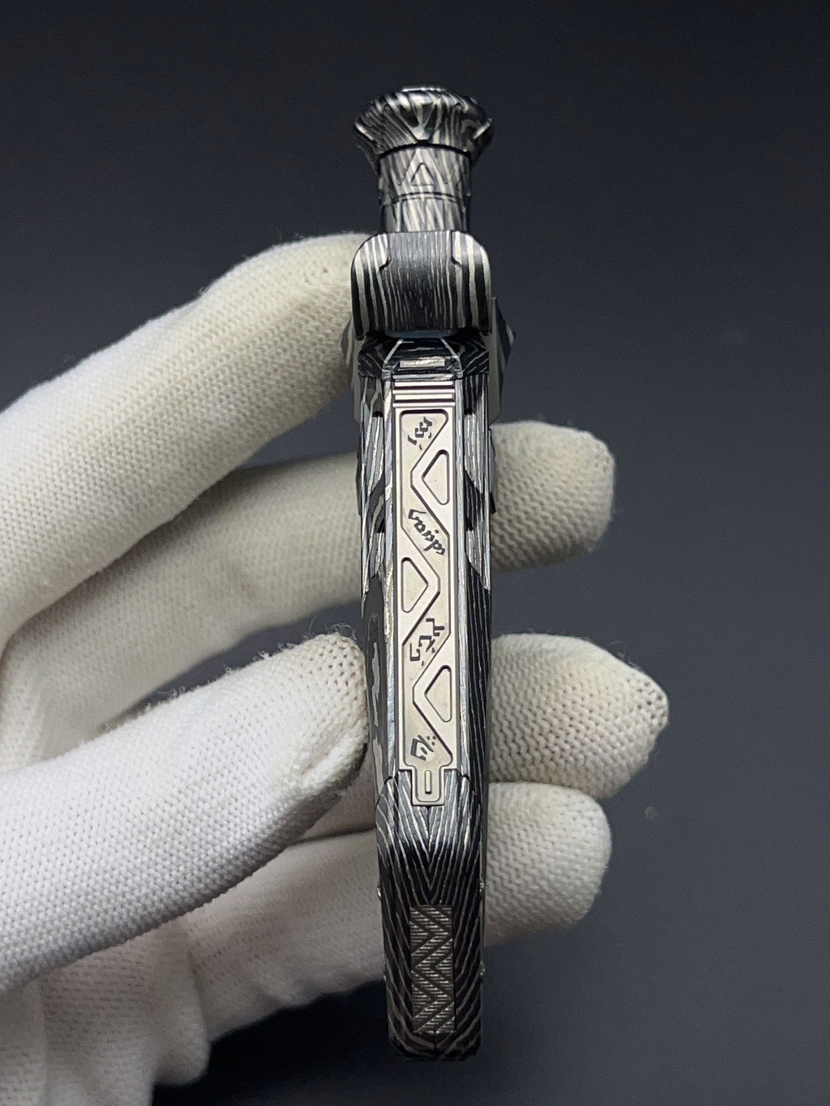 Ghost Lantern Lake Sword Zircuti