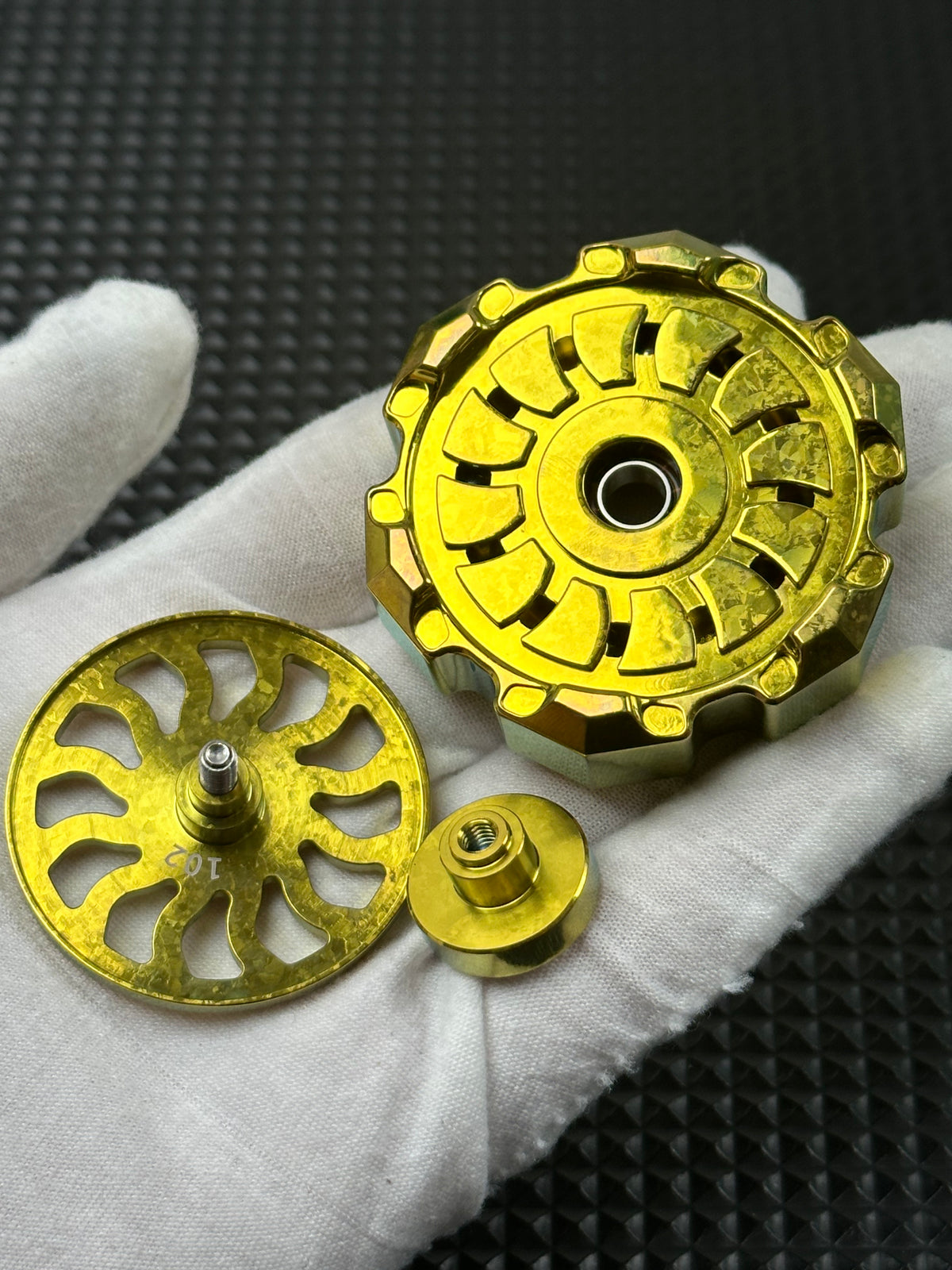 Engine Max Crystallized Titanium