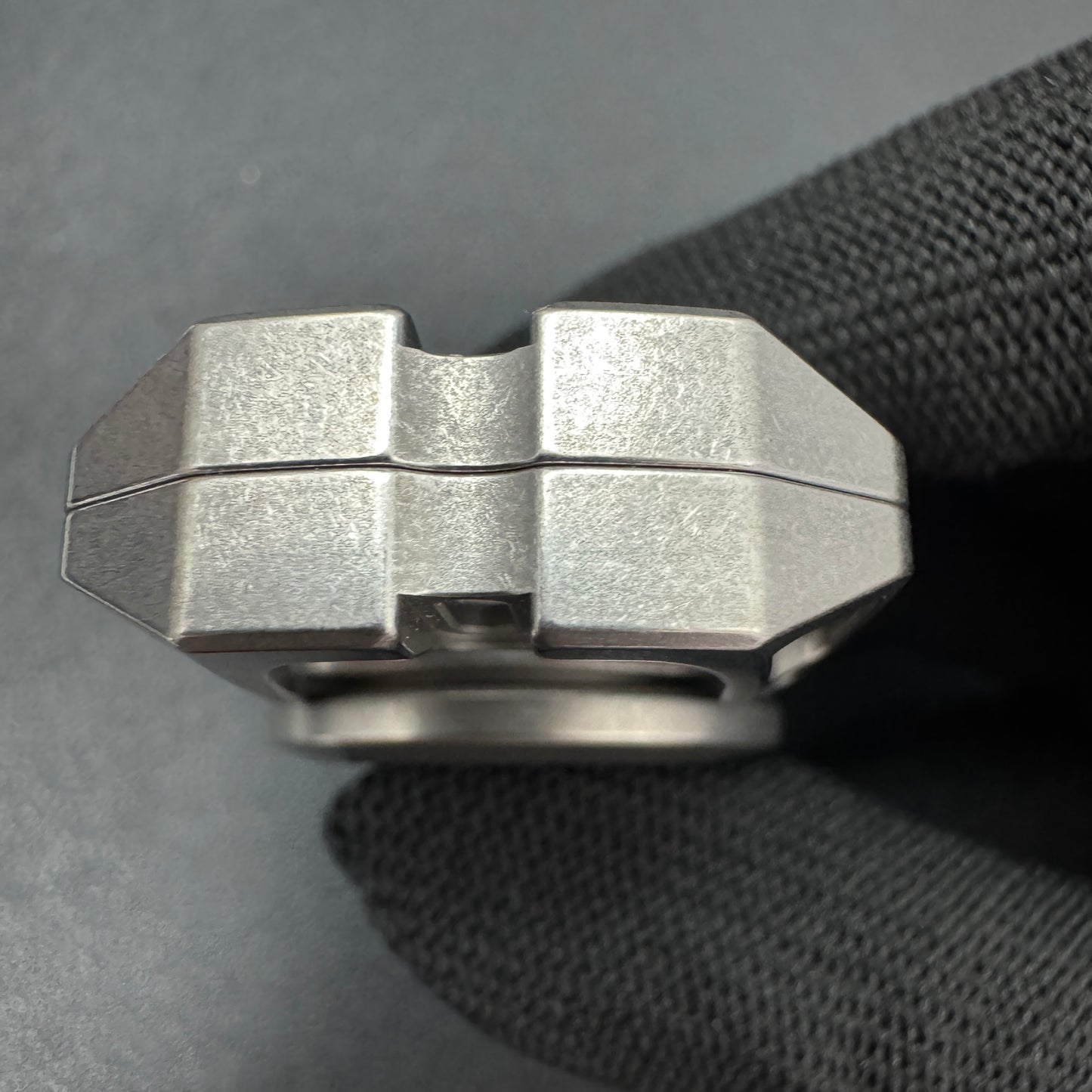 Ling Yin Titanium