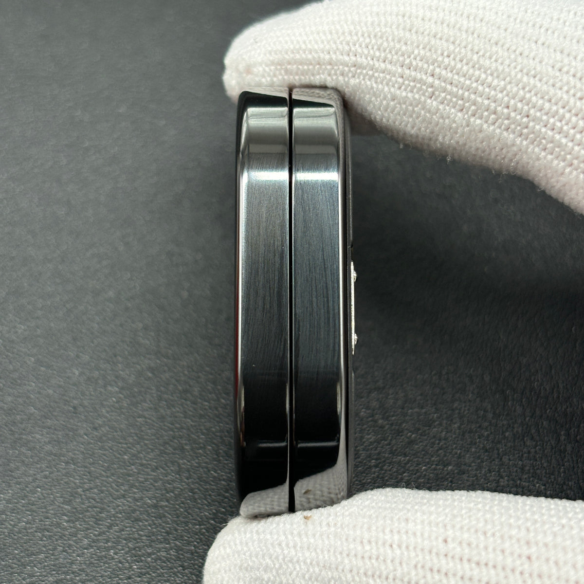 Groove Zirconium