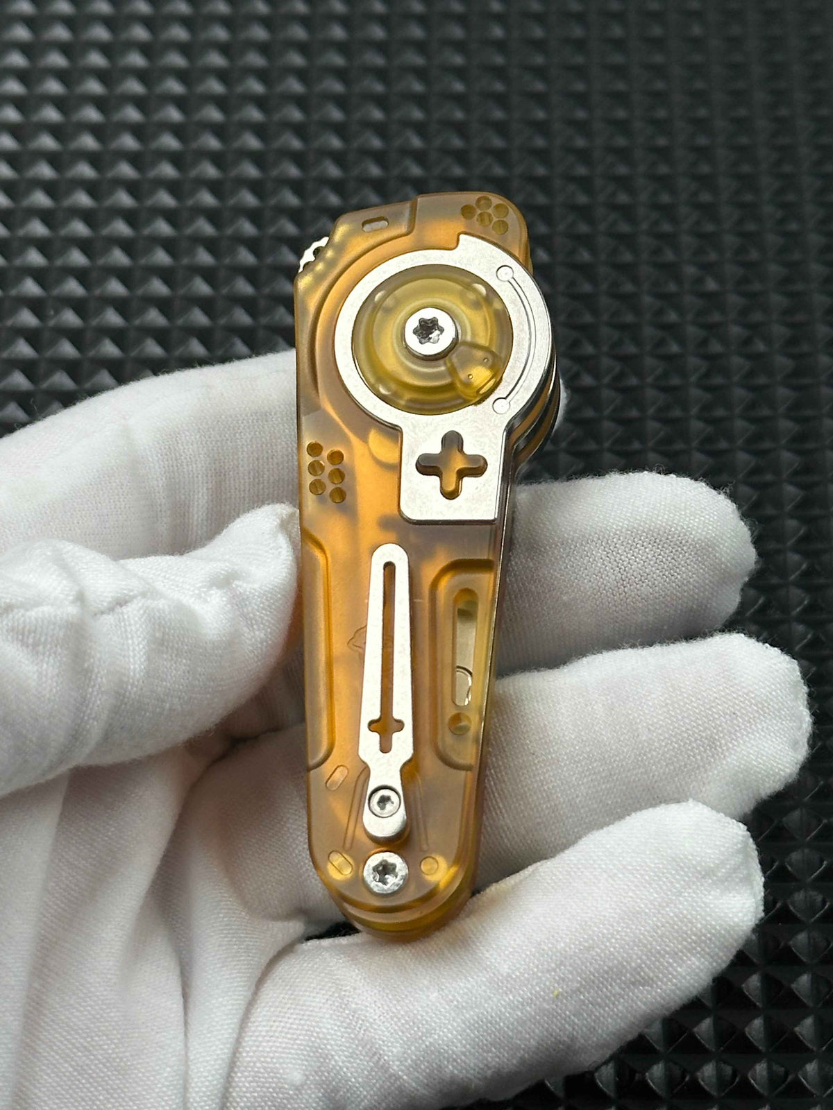 Dimension Slash Pry Bar Titanium PEI