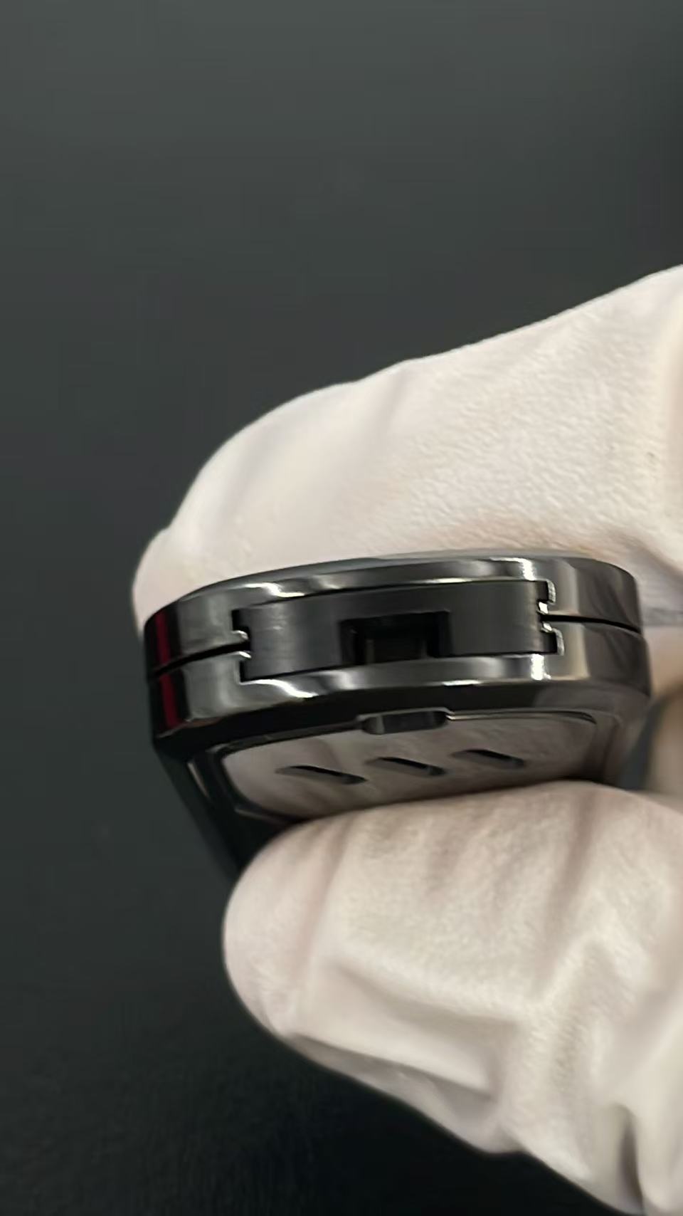 Ji Li Zirconium Polished