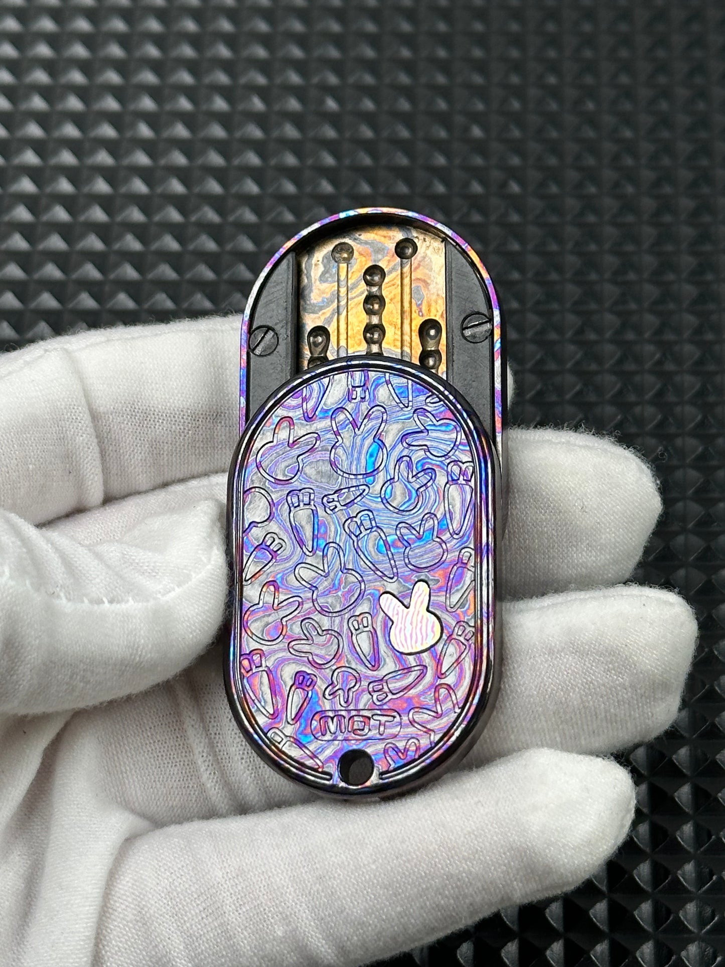 Groove Zircuti