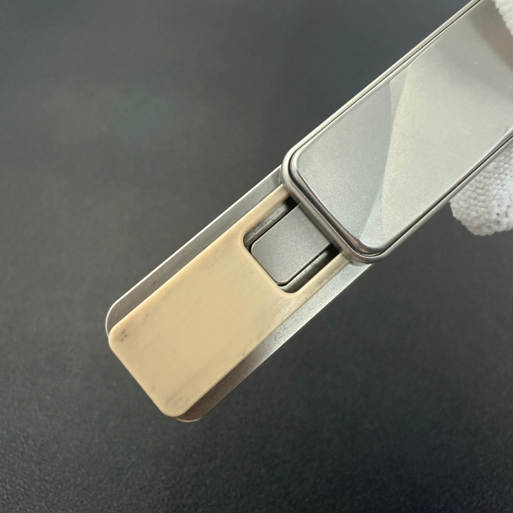 Bond Stainless Steel