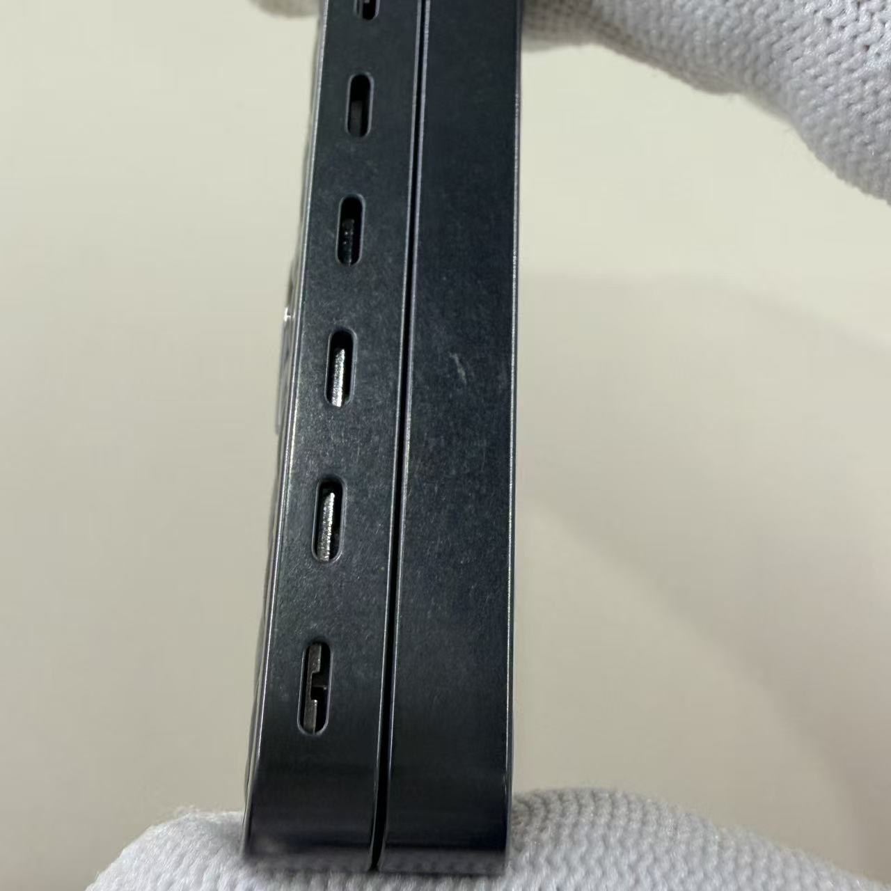Feng Ling Zirconium