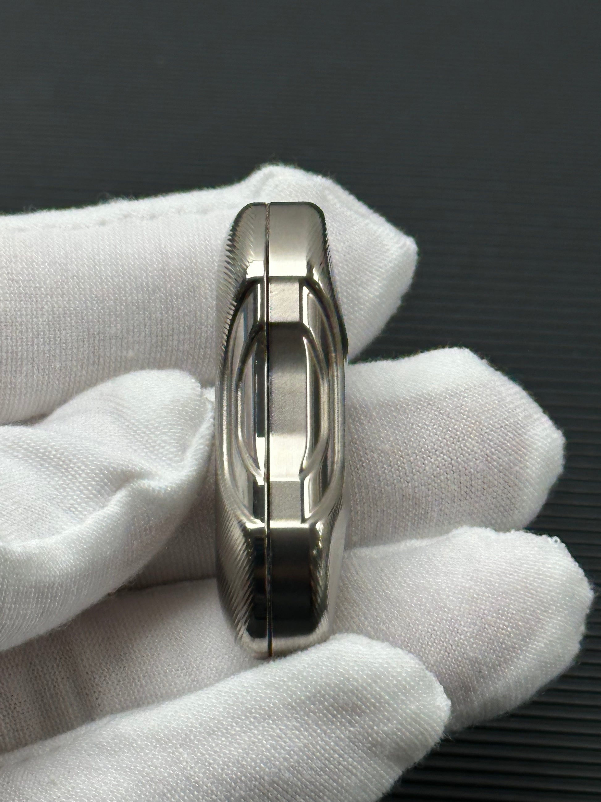 Leap Collector Titanium