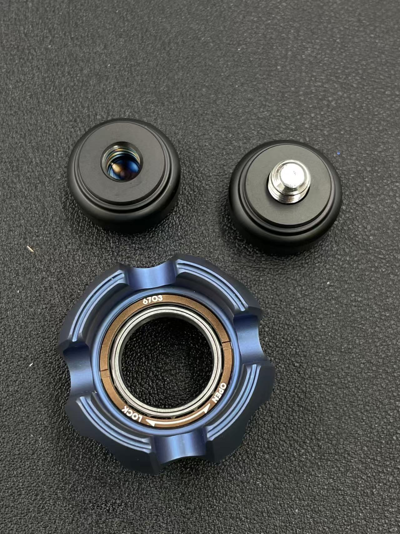 Noiz Titanium