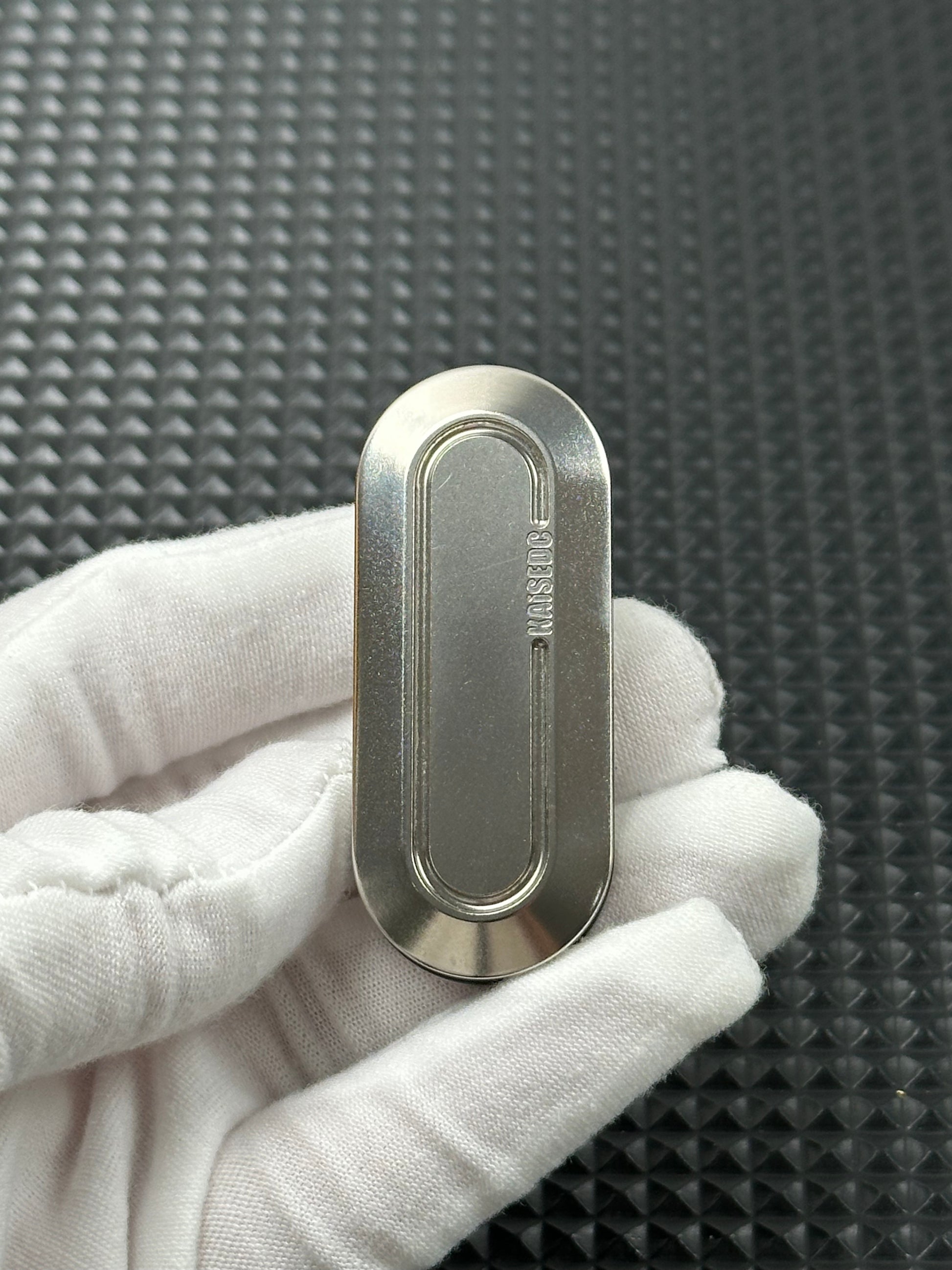 Coco Candy Titanium