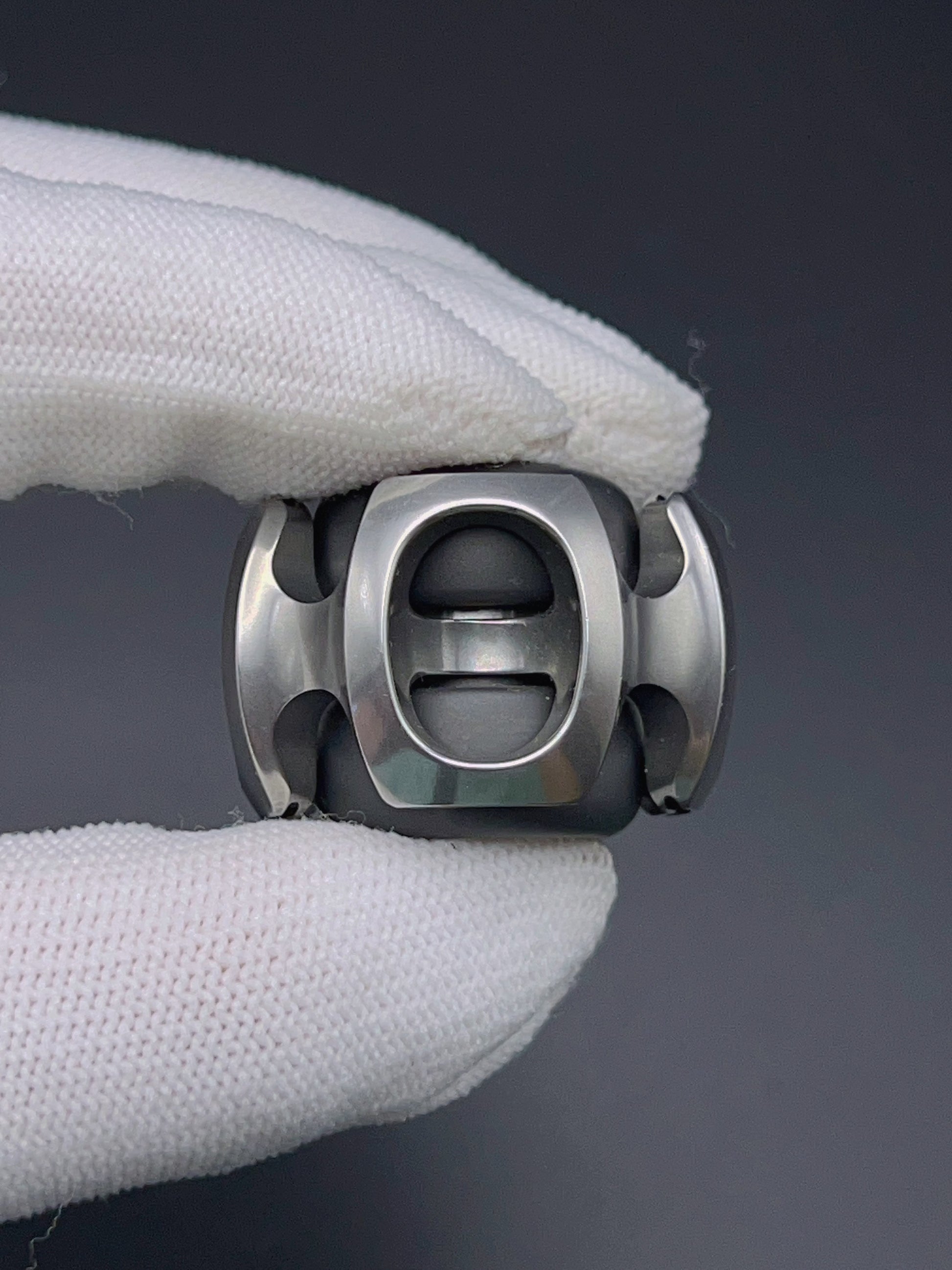 Noiz Air Nano Stainless Steel Zirconium
