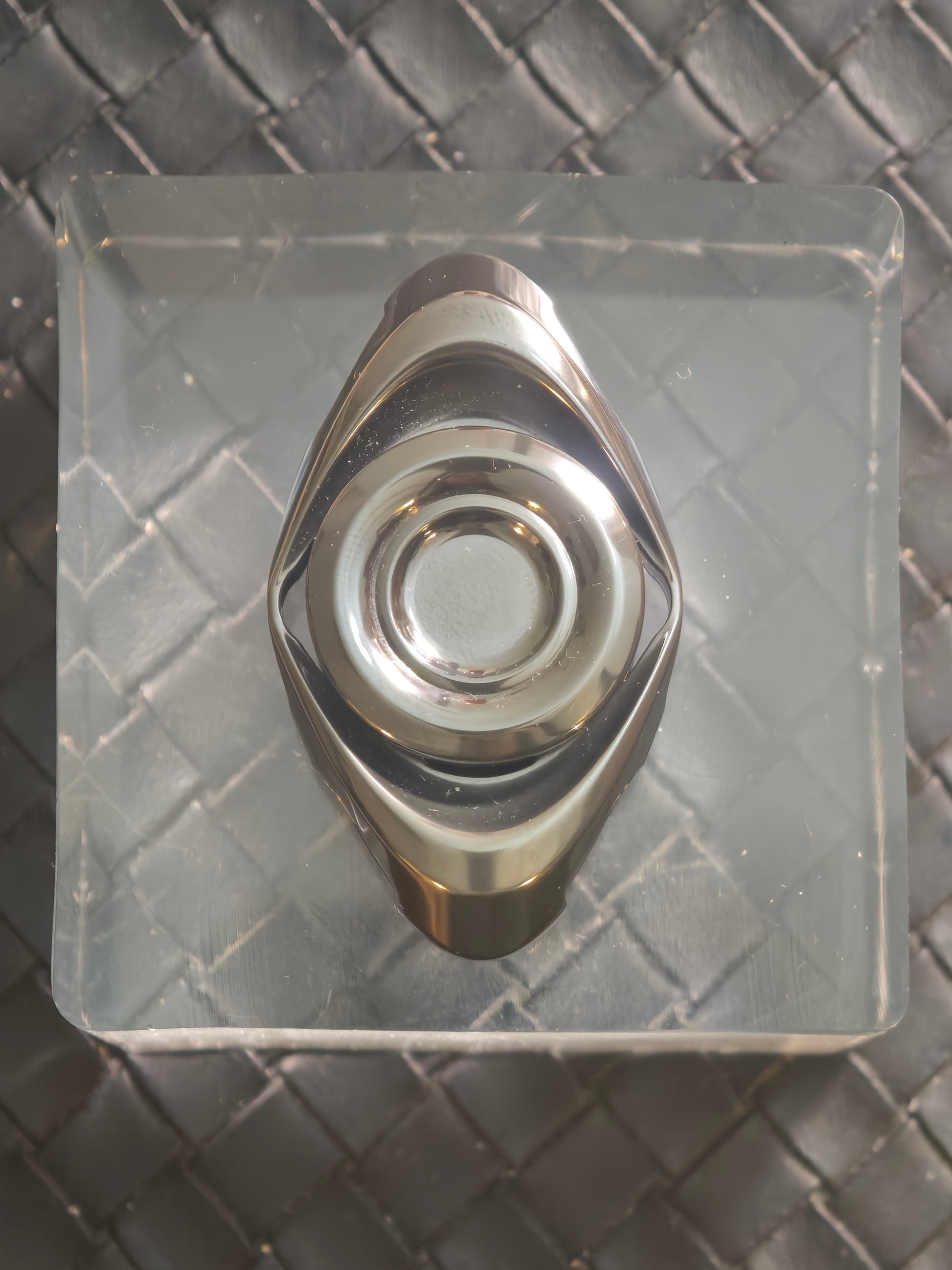 Pupil Zirconium