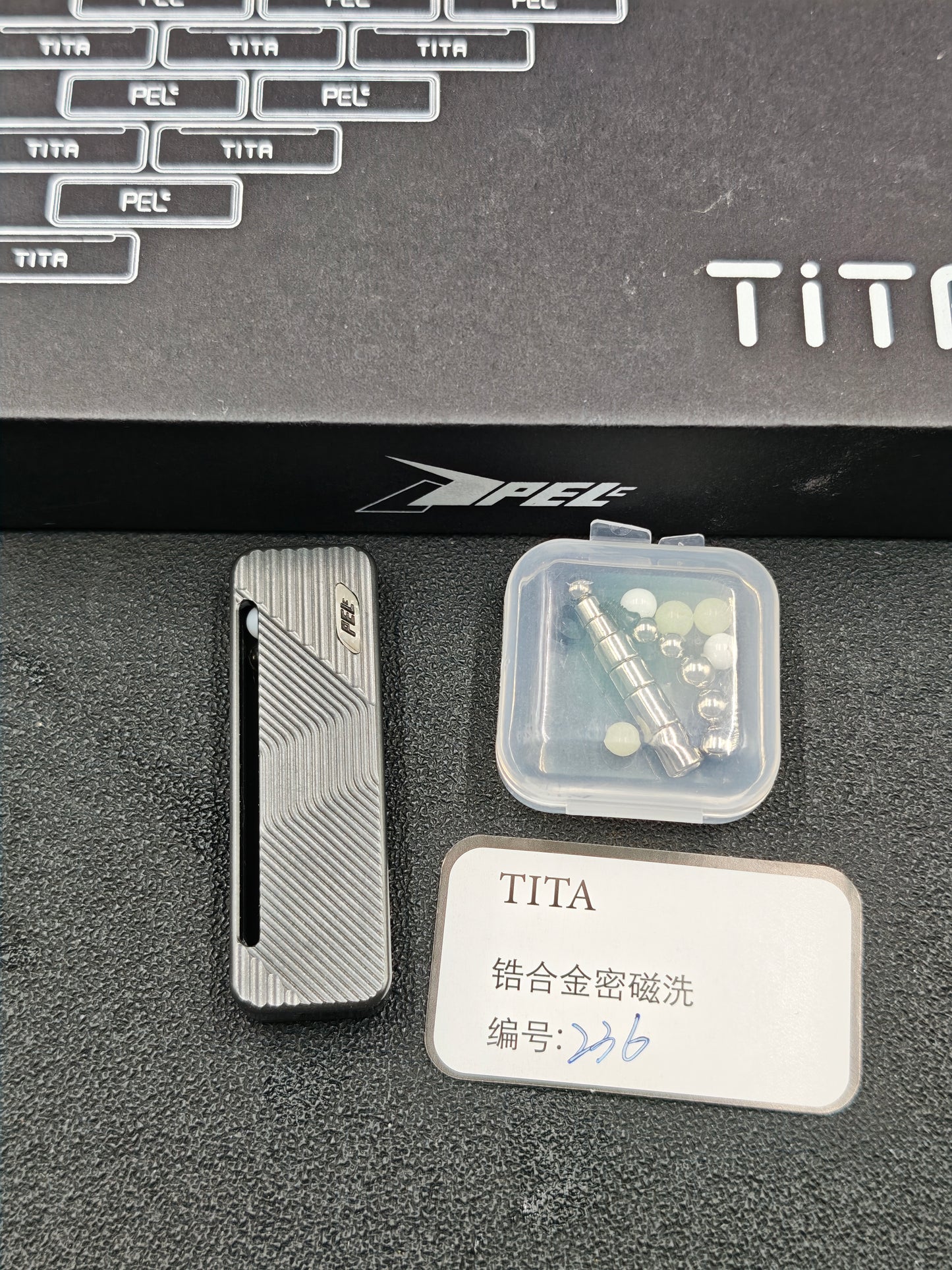 Tita Zirconium
