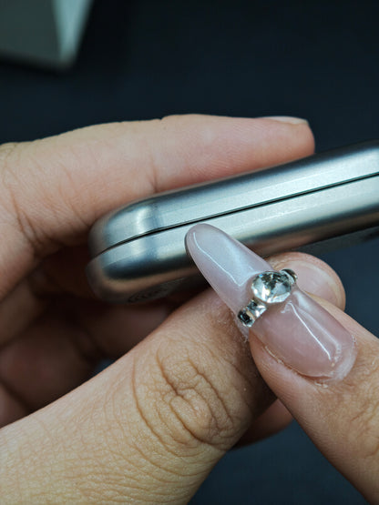 Floating Cloud Titanium