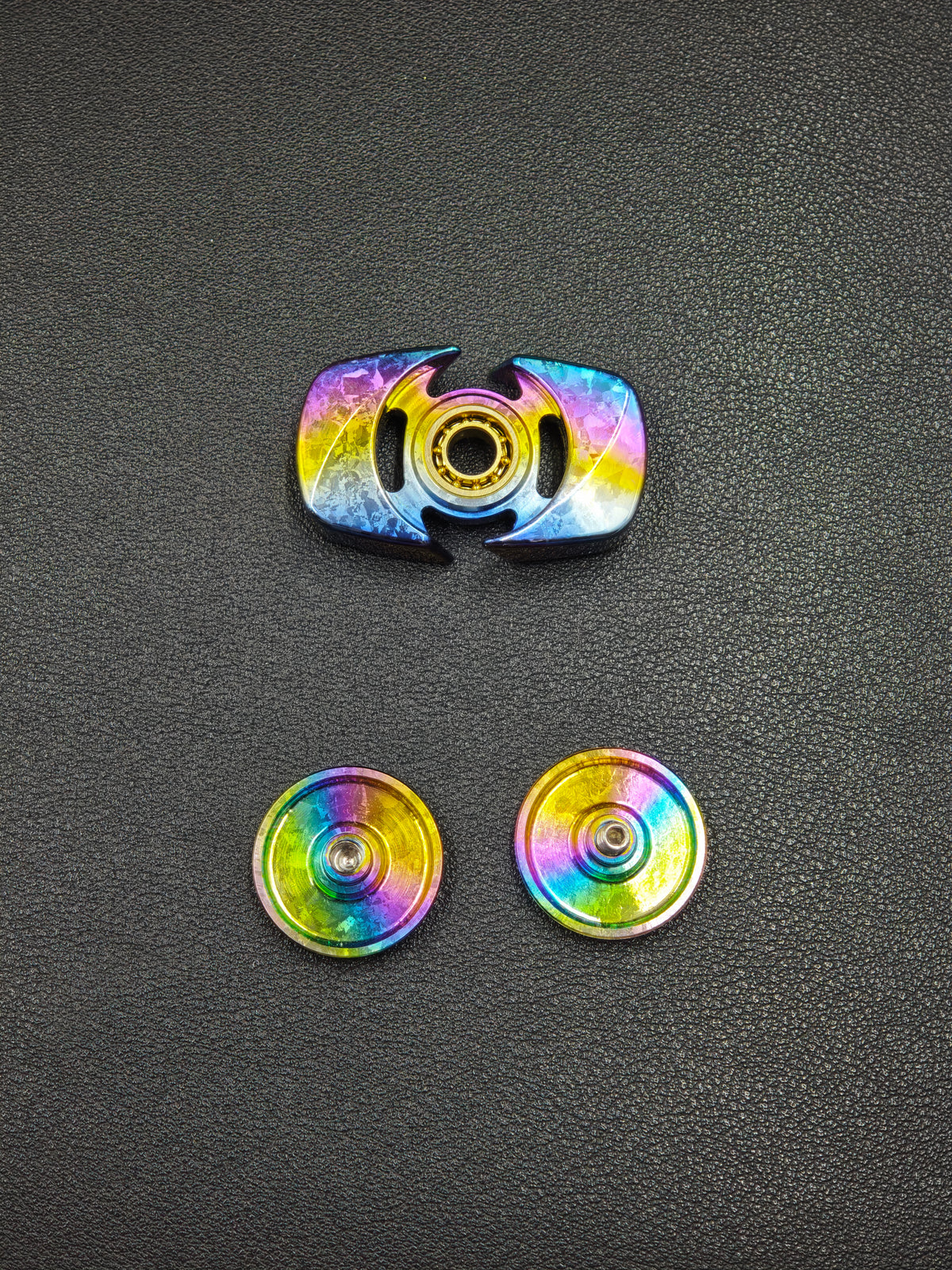 Spinner Crystallized Titanium