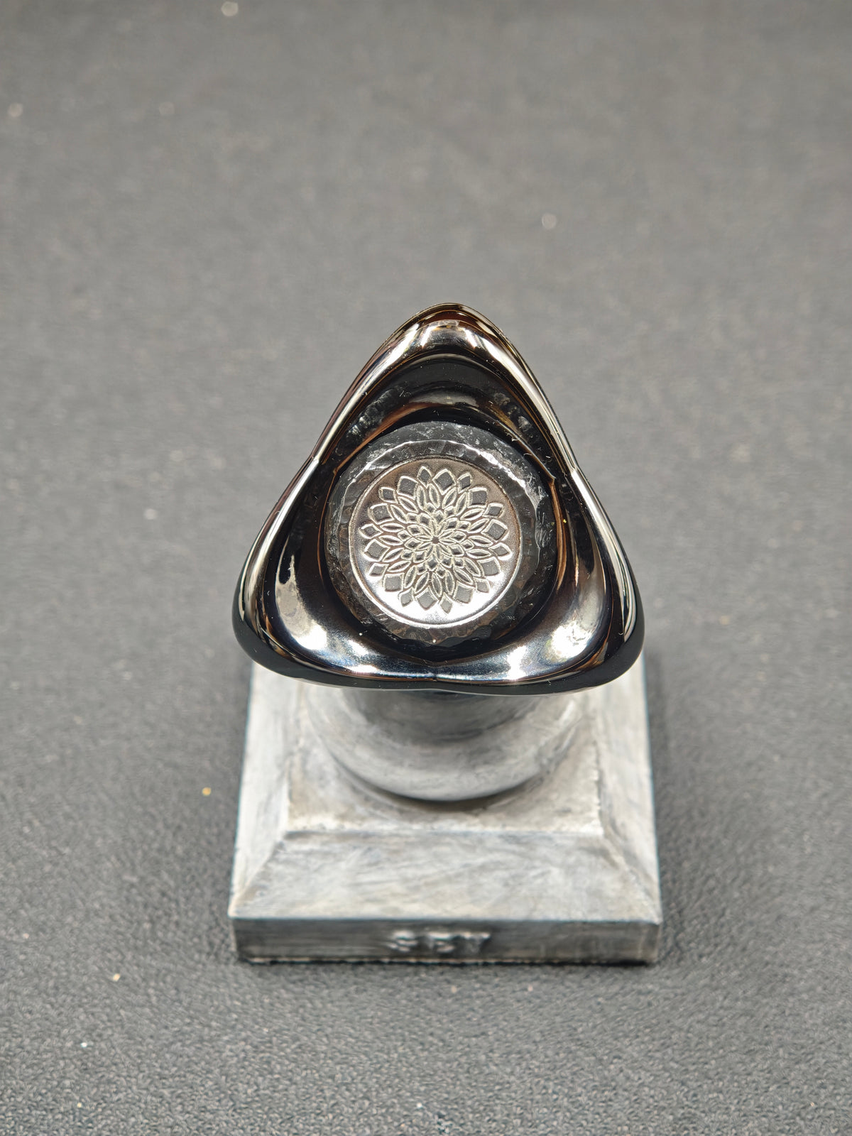 Crossing Stainless Steel PVD Coated