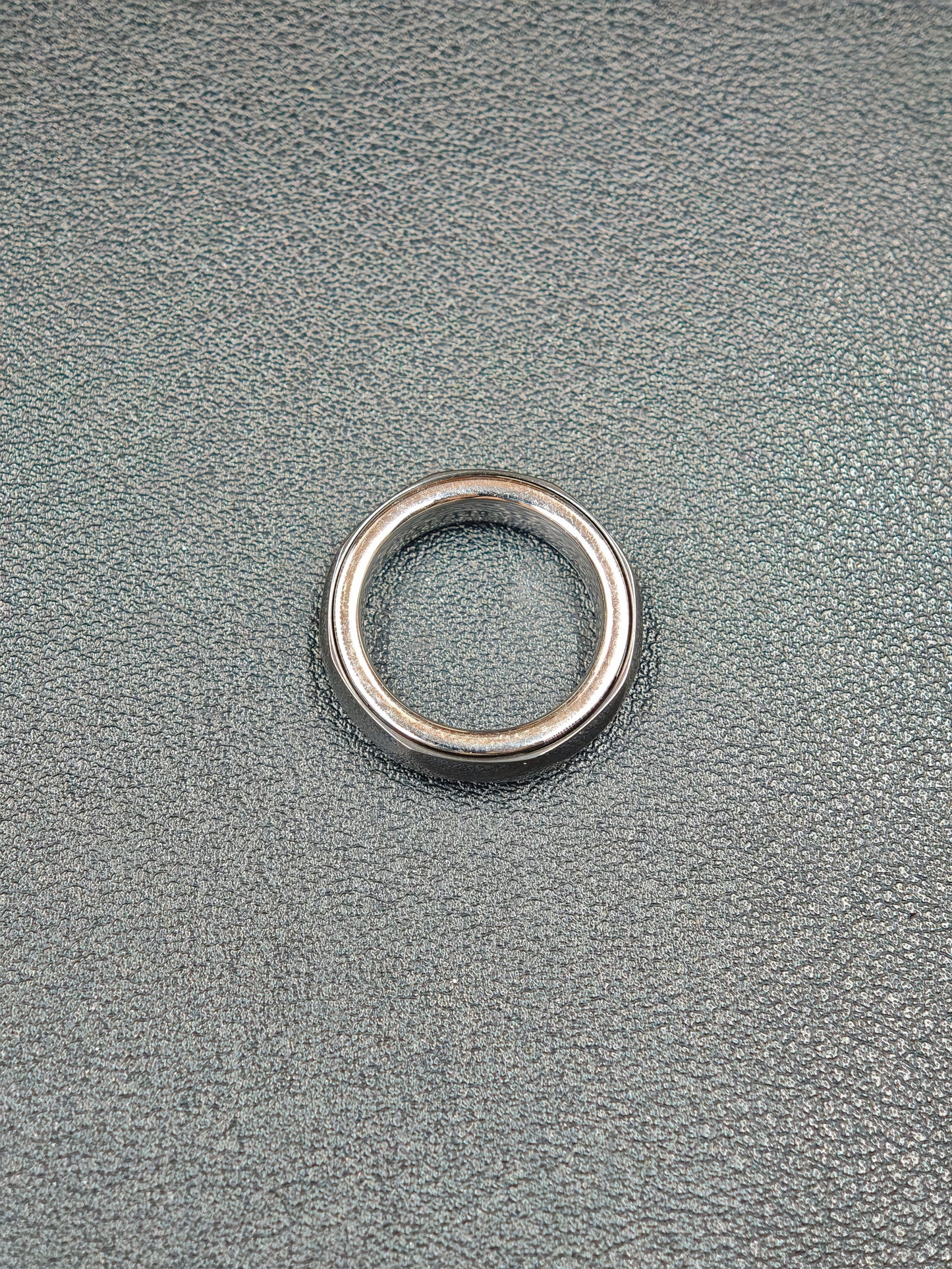 Star Spacetime Ring Zirconium