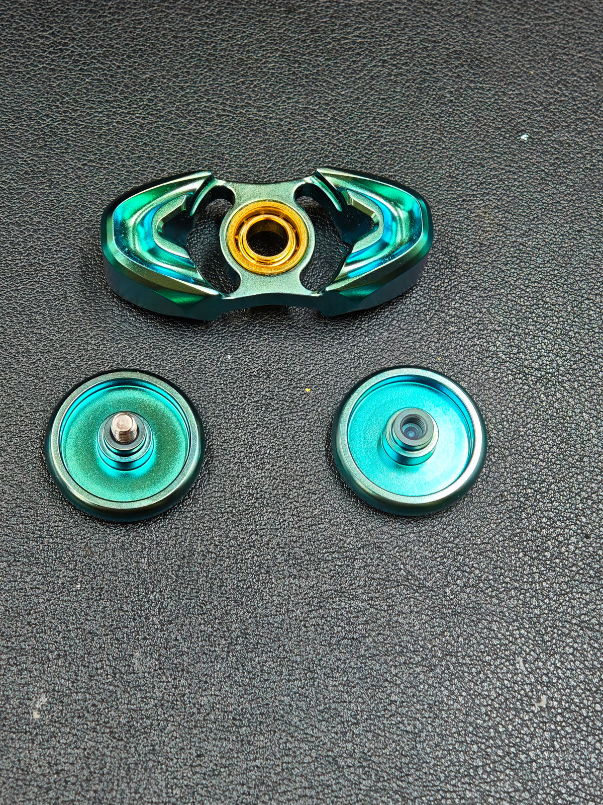 Pan Yixian Zirconium