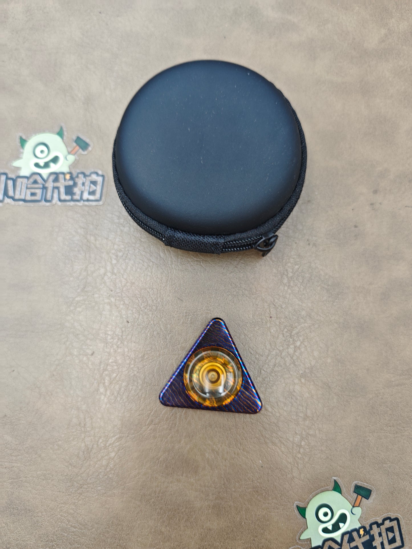 Little Triangle Titanium PEI Mokuti