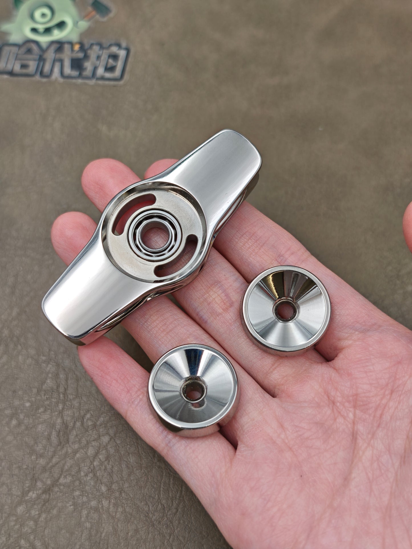 Oumuamua Premium & Buckle Titanium