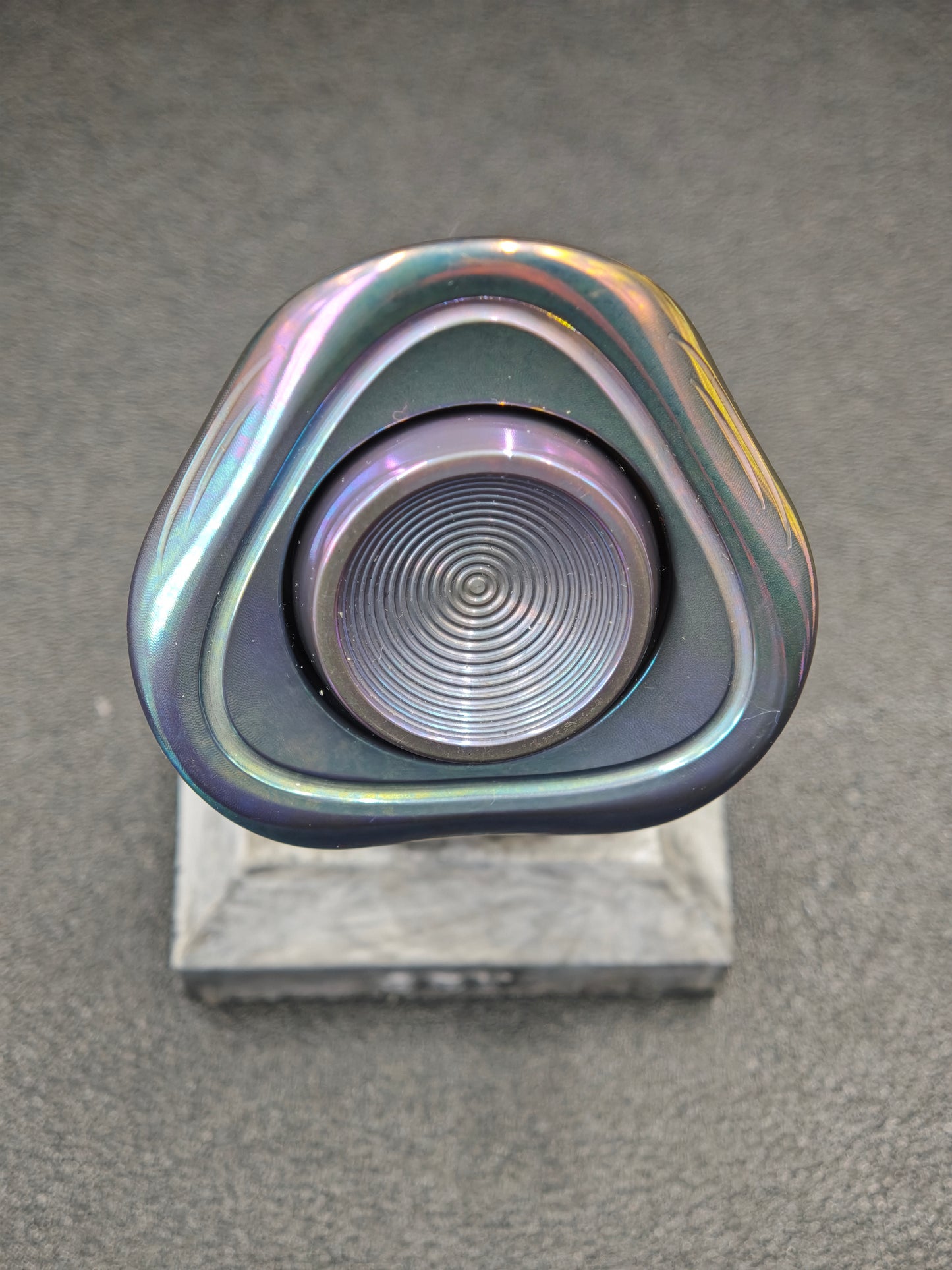 Zeppelin Zirconium