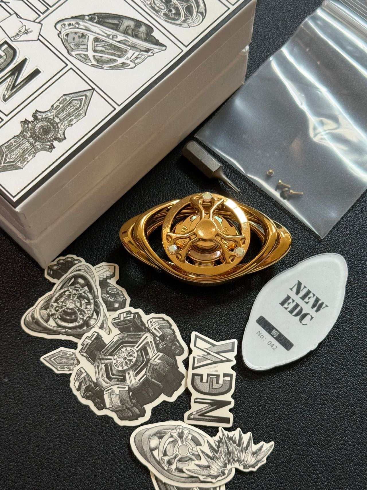 NEW EDC Huan Spinner