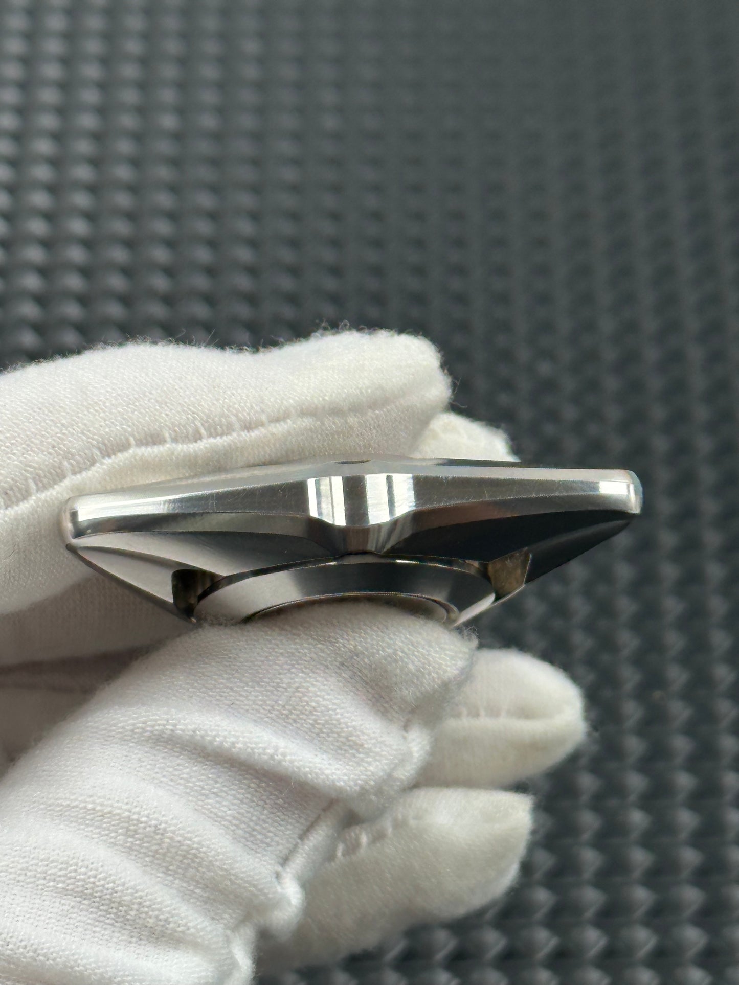 Mave 1.0 Stainless Steel Machine Finished