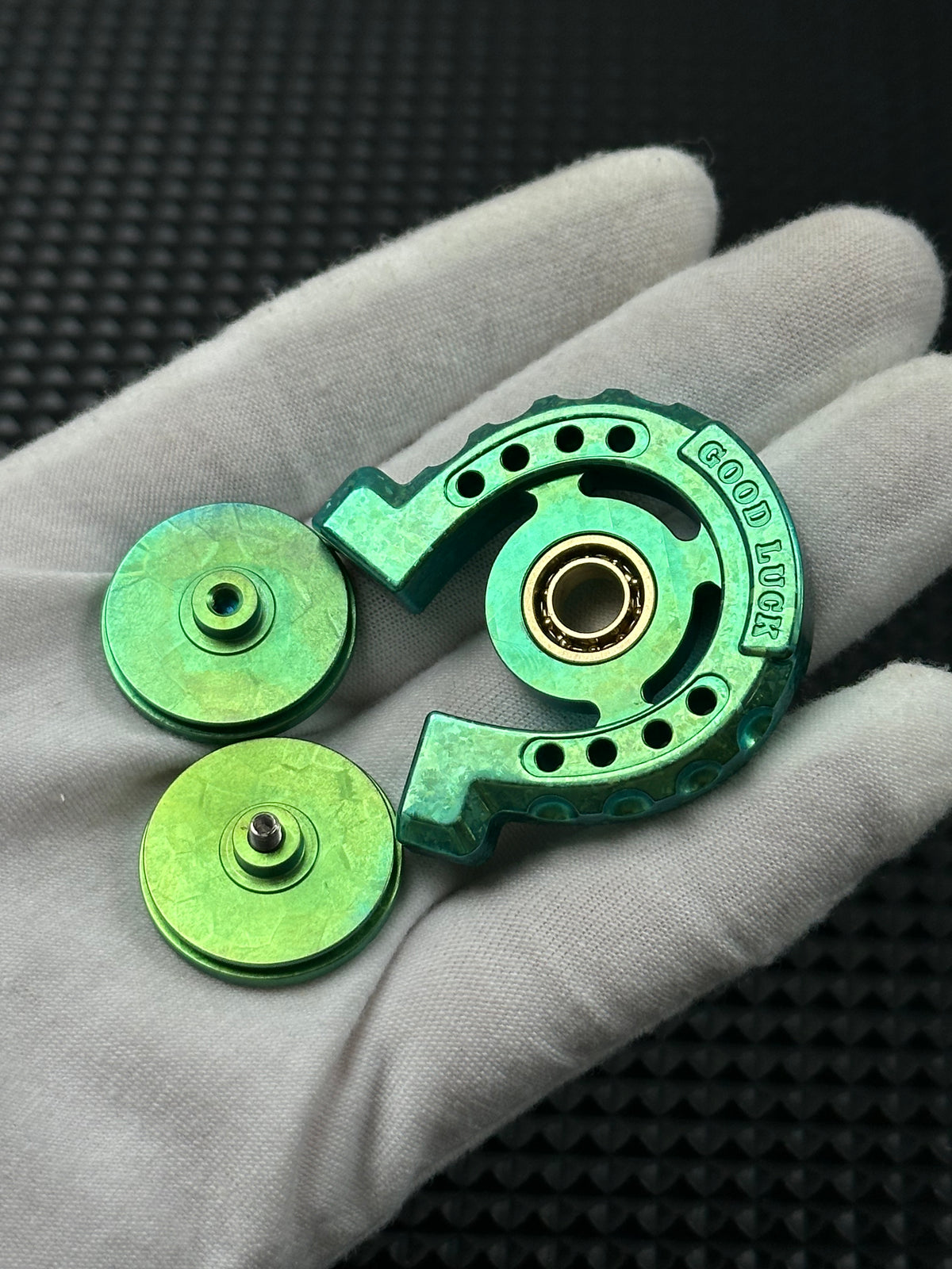 Lucky Horseshoe Crystallized Titanium