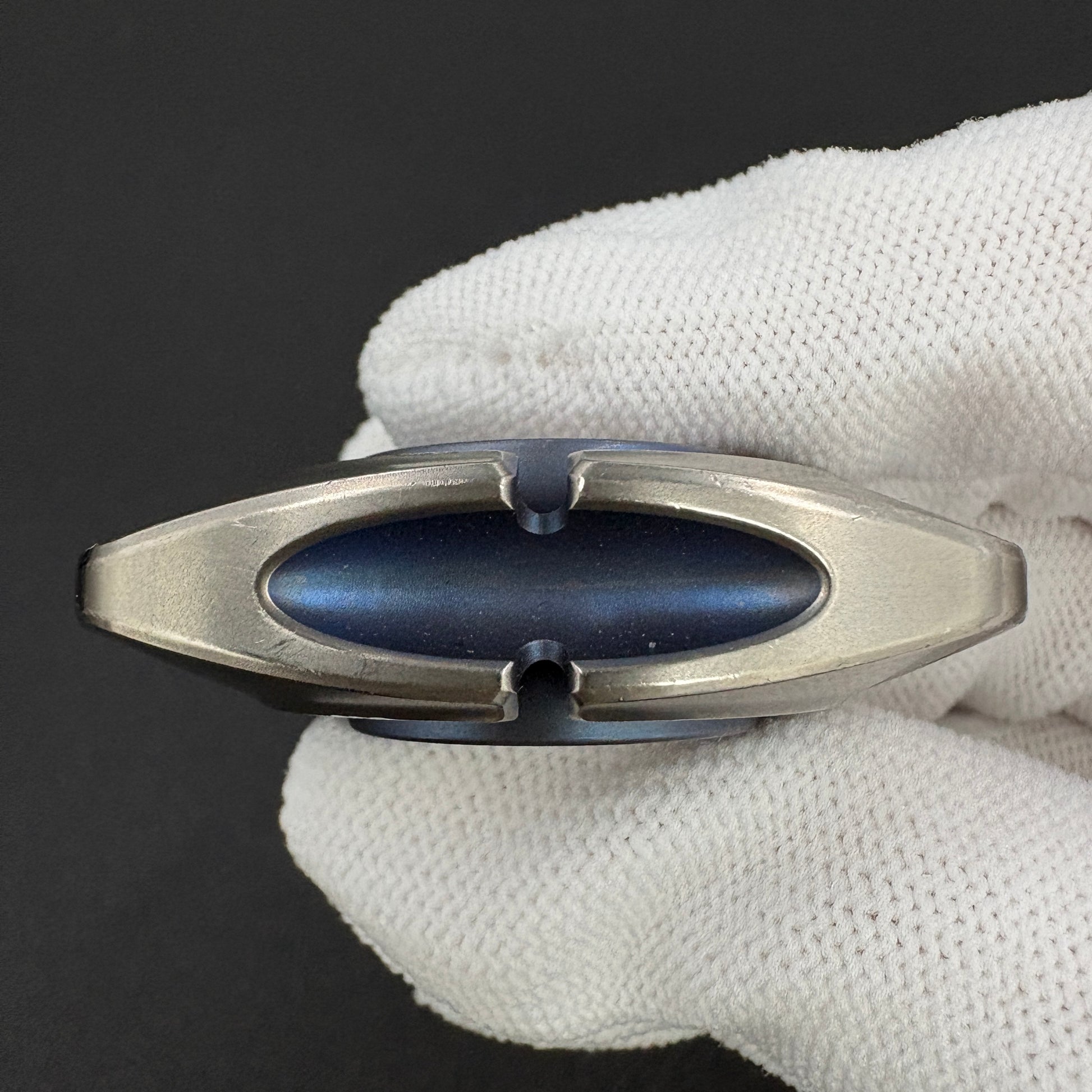 BIT 04 Titanium
