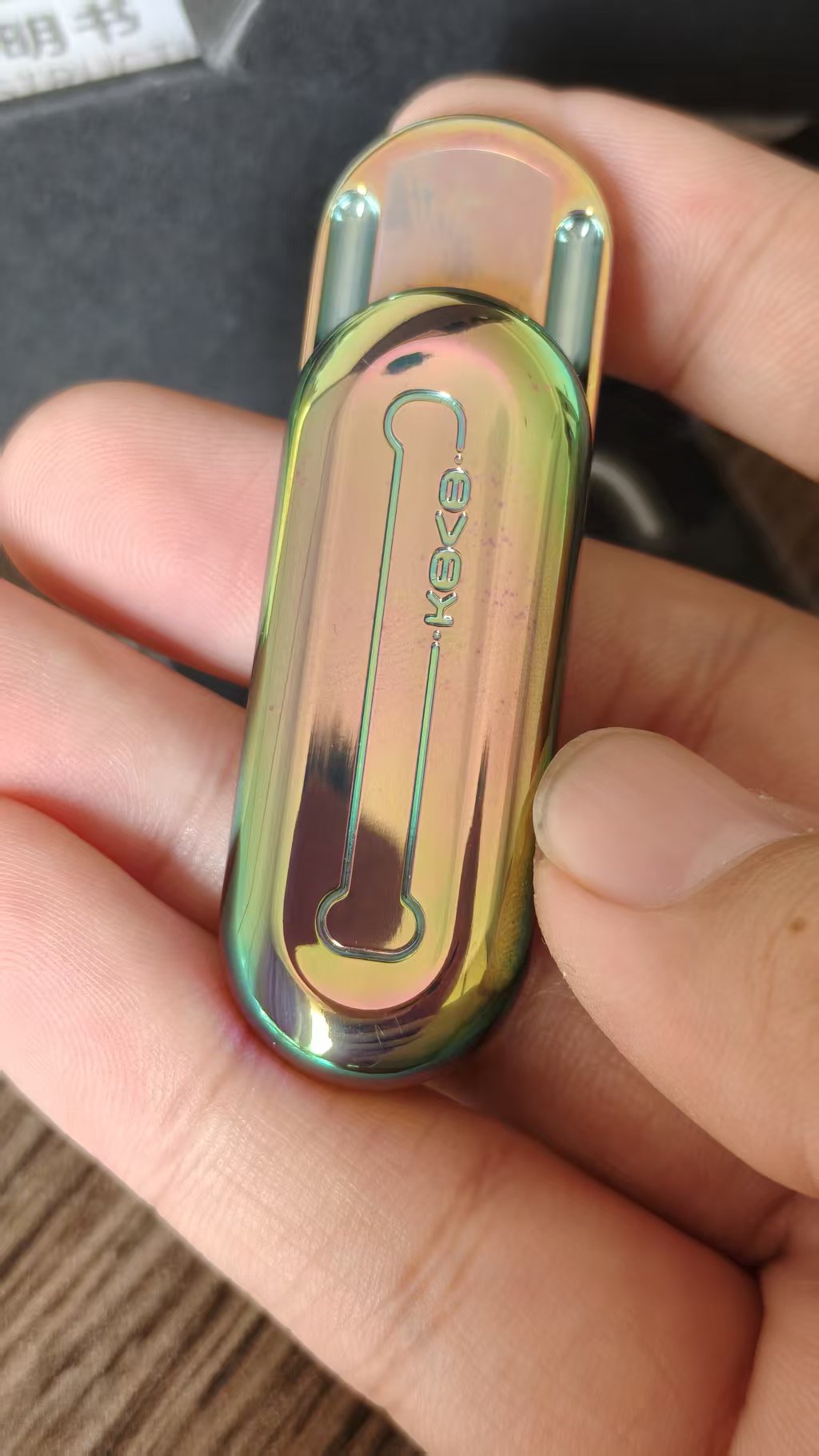 Floating Cloud Titanium Color-Anodized Polished