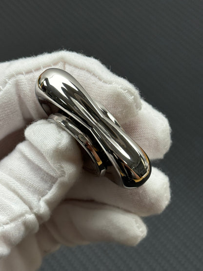 Crossing Stainless Steel Polished