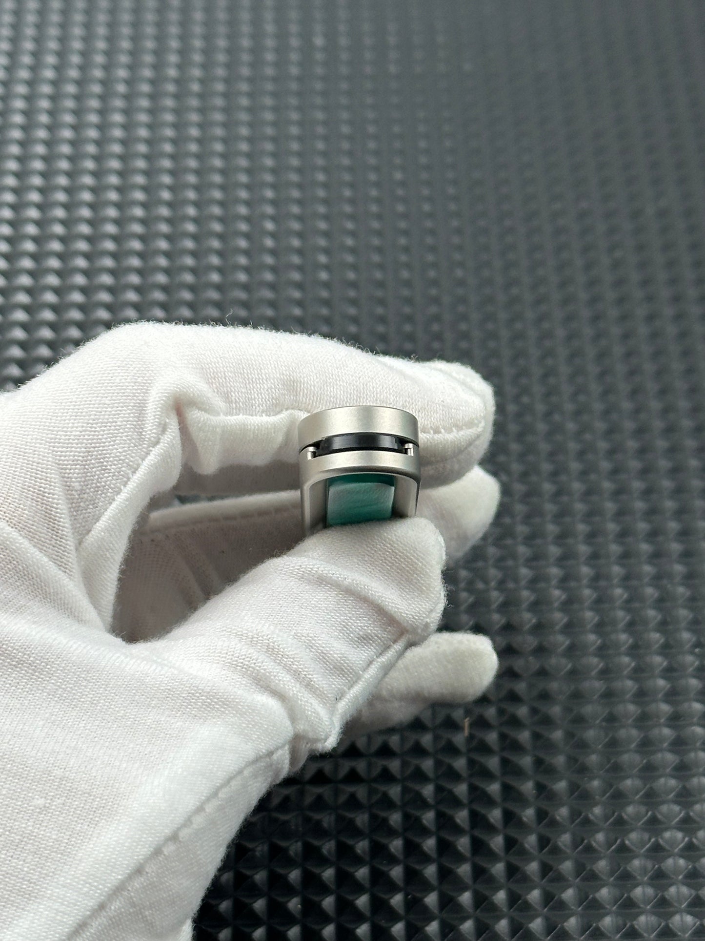 Spice Pin Stainless Steel Resin-Sealed