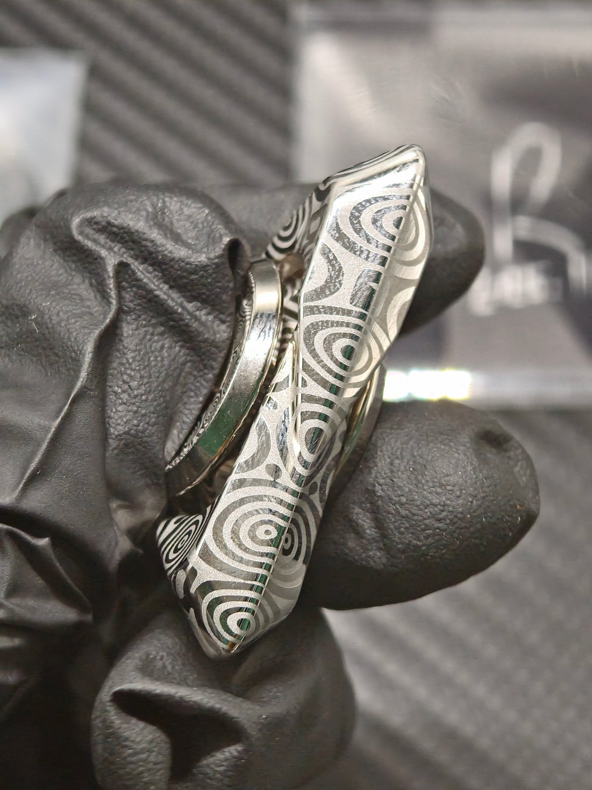 Ling Guang Damasteel