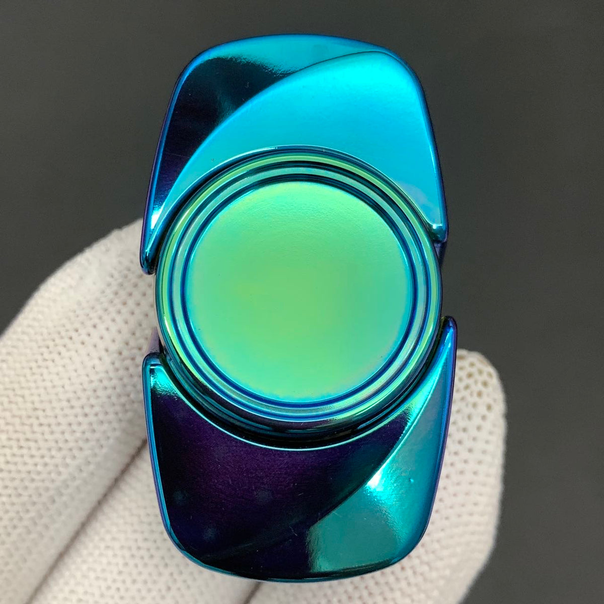 Premium Exquisite Cloud Zirconium Oil Slick