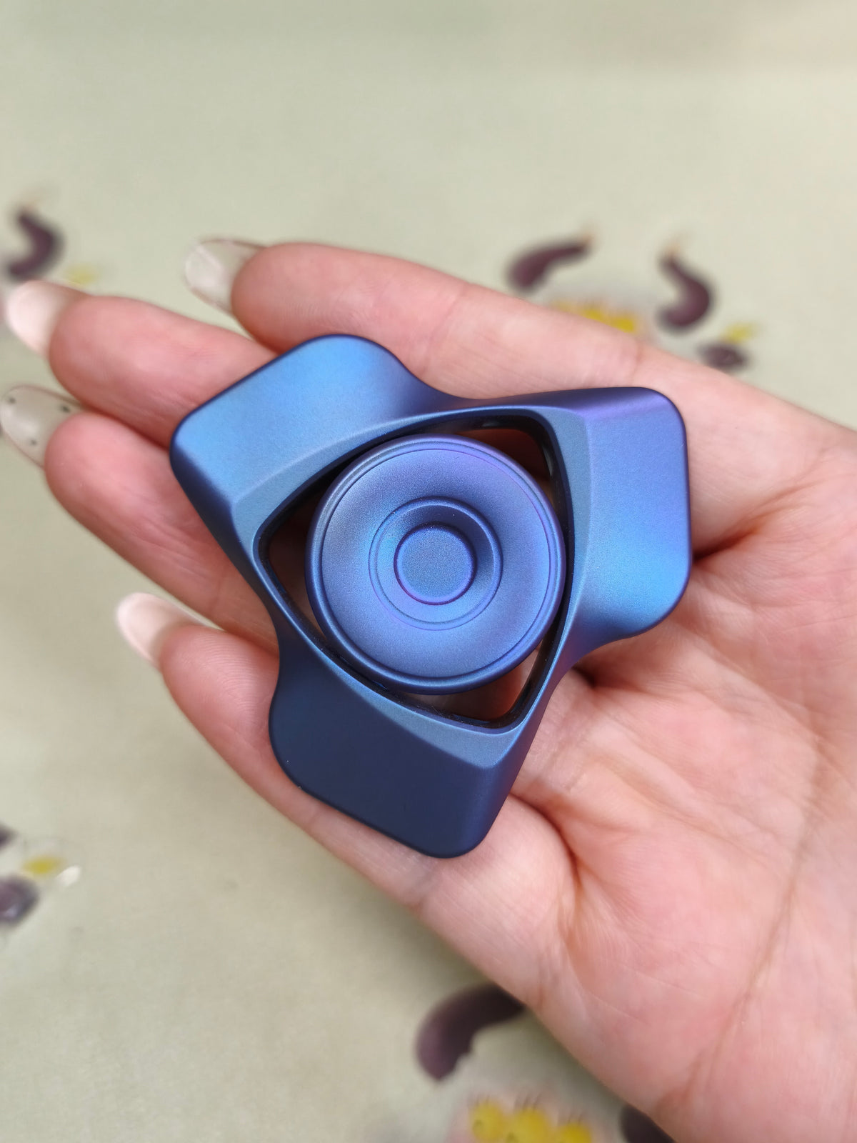Phantom Dual Leaf Zirconium