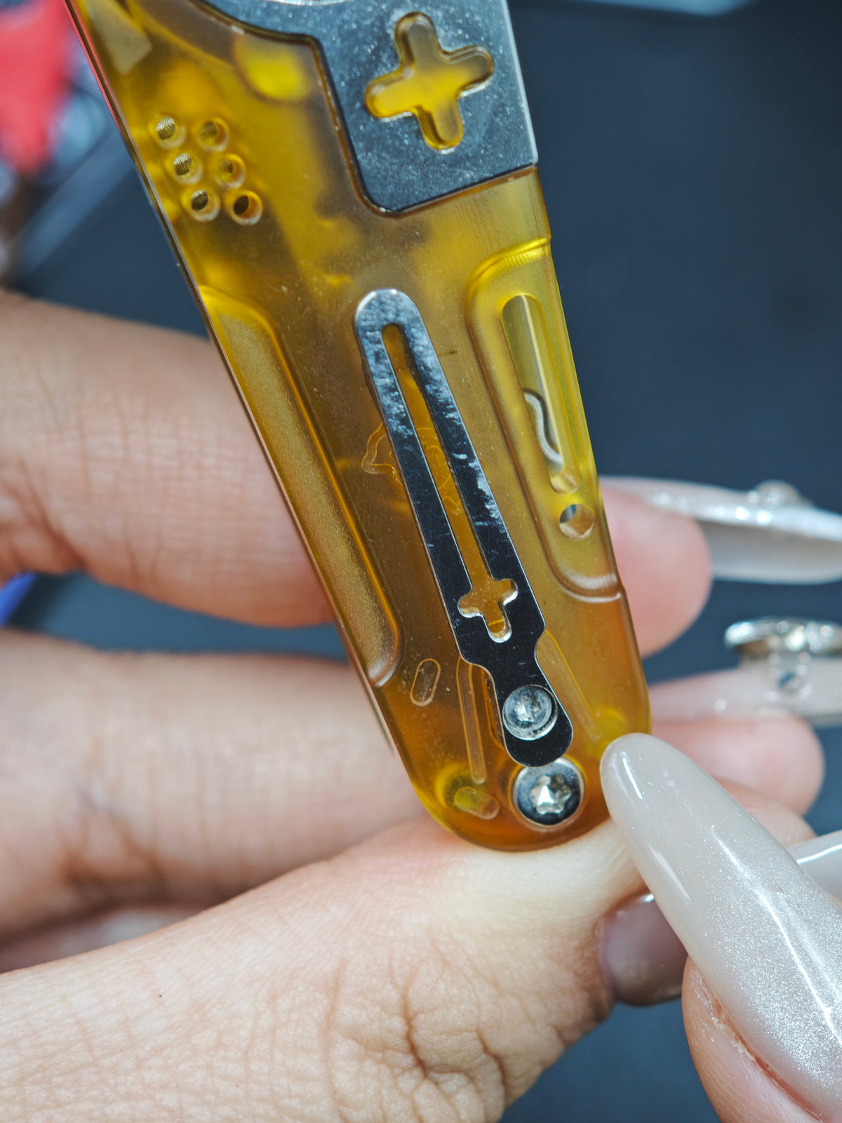 Dimension Slash Pry Bar Titanium