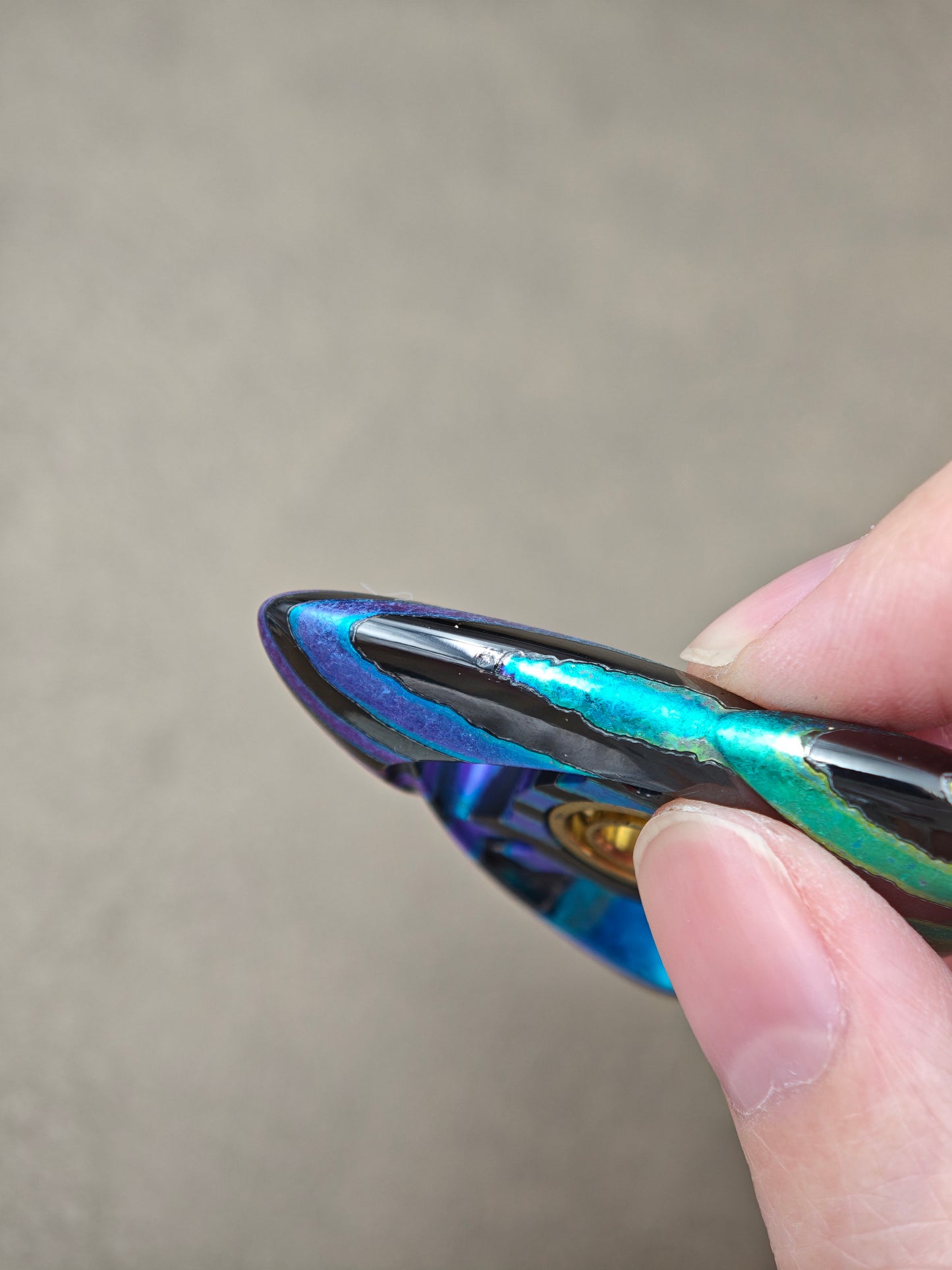 Wind Zirconium Zircuti