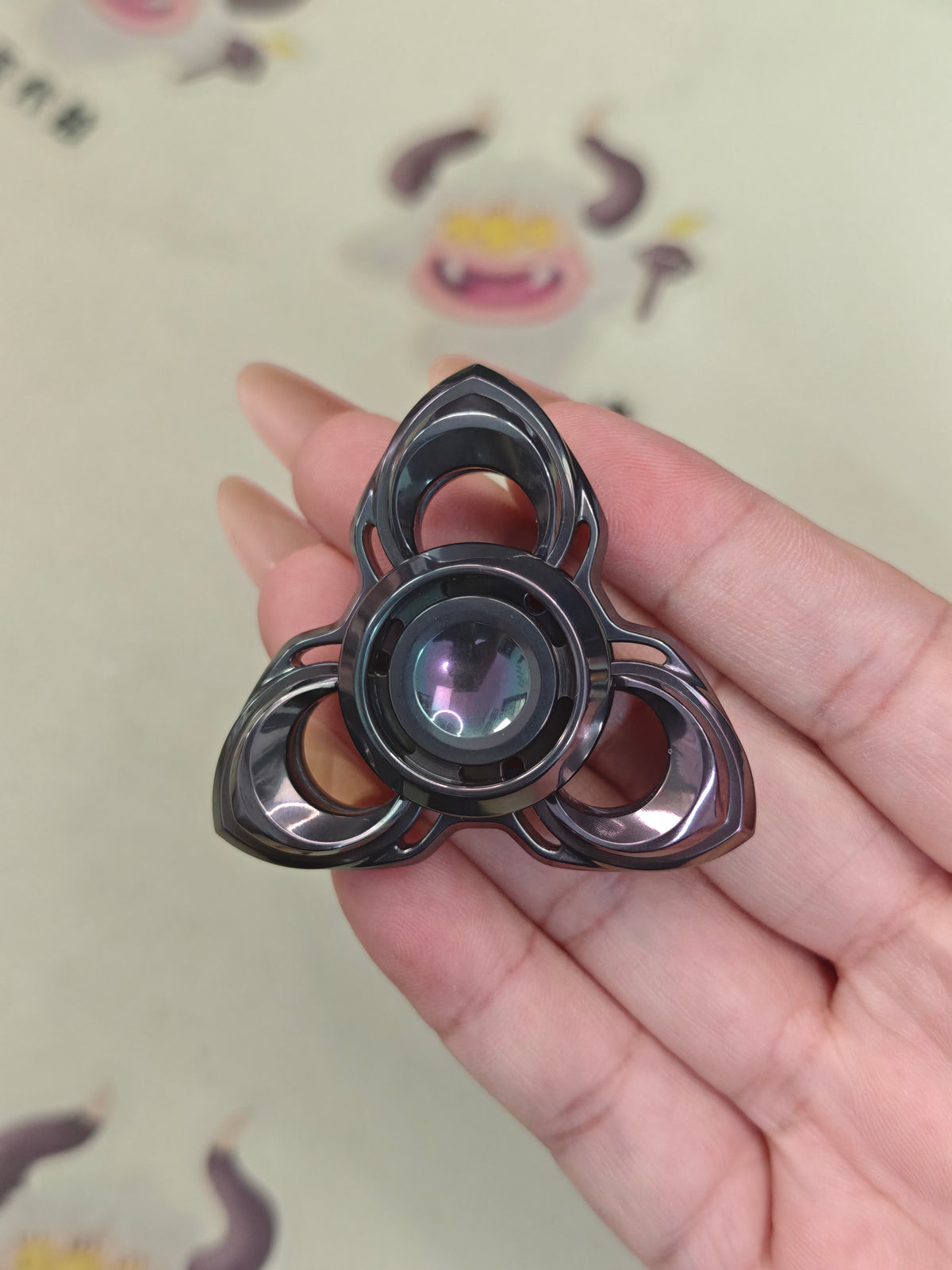 Twin Plume Zirconium Oil Slick