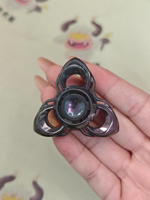 Twin Plume Zirconium Oil Slick