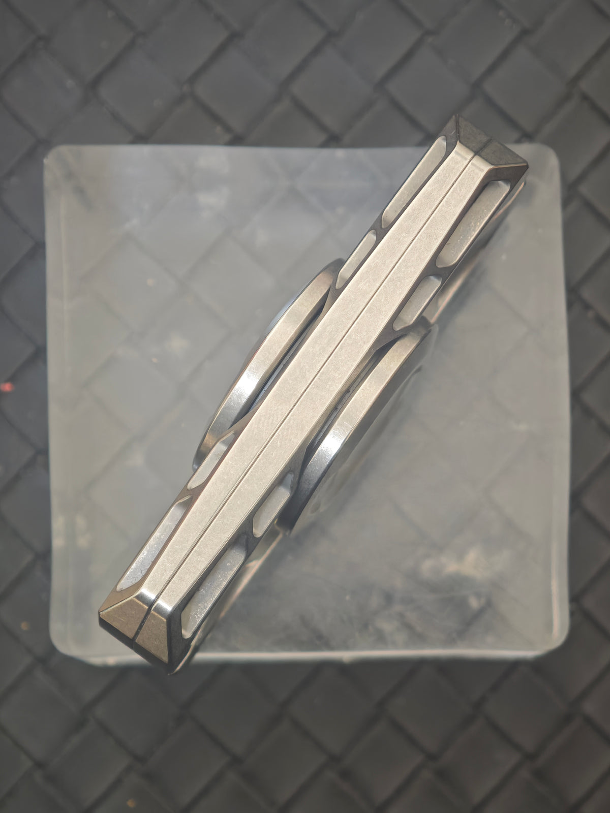 Ling Yin Titanium