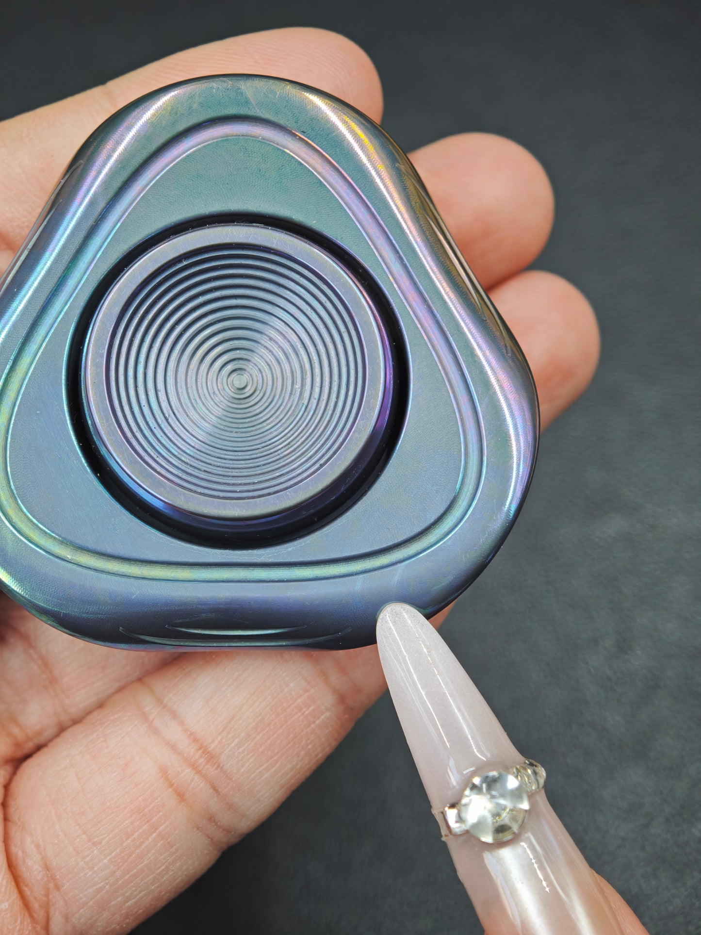 Zeppelin Zirconium