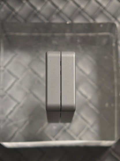 Mute Zirconium