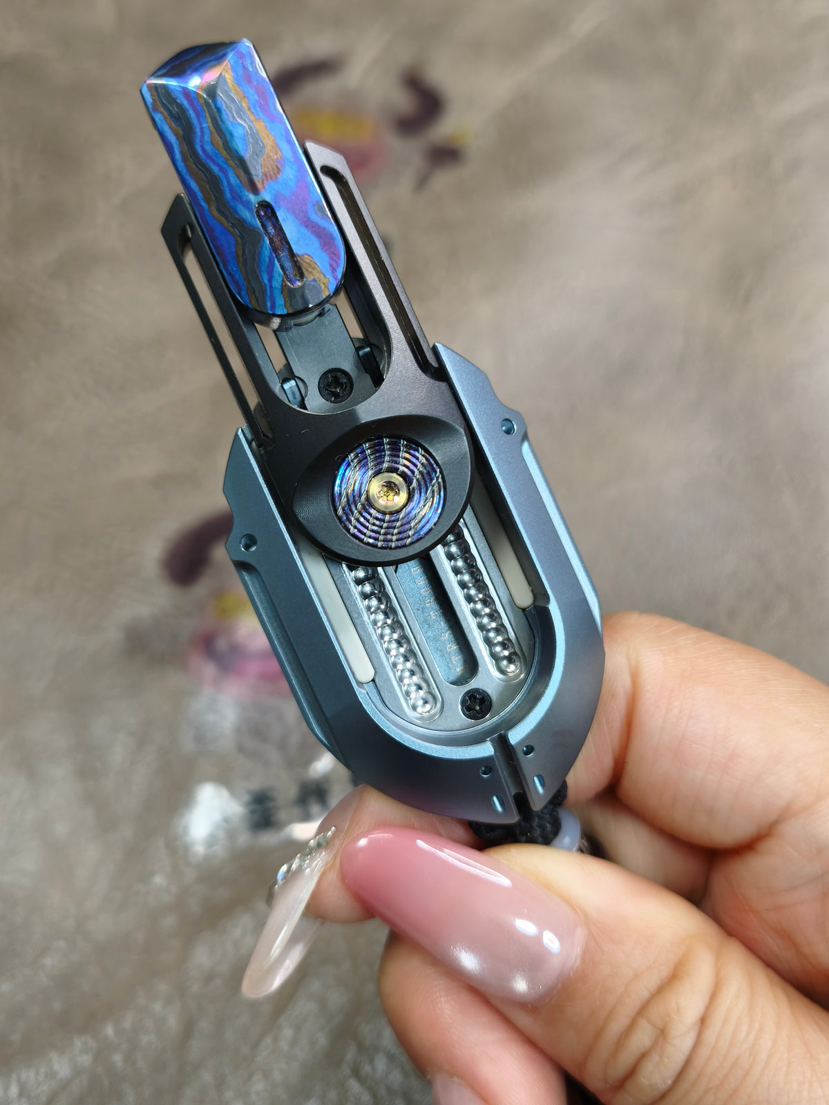 Roche Strike Titanium