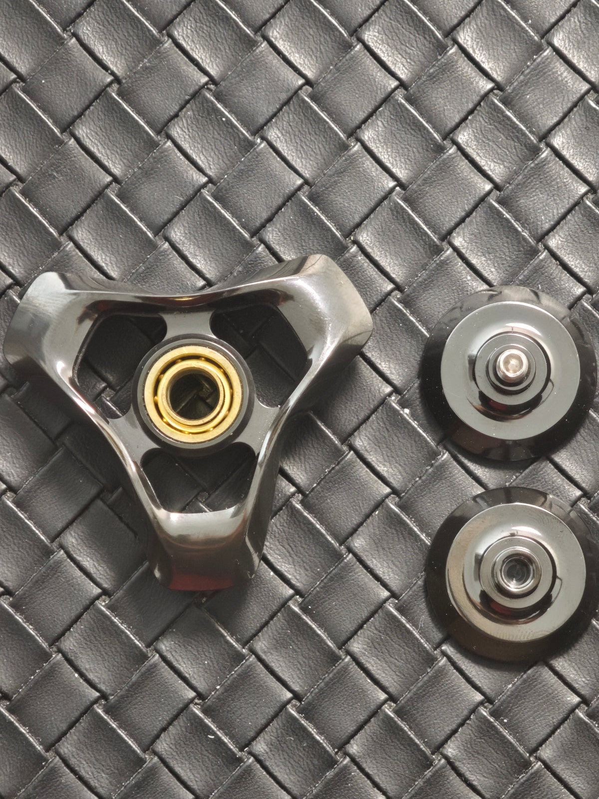Liquid Zirconium Polished