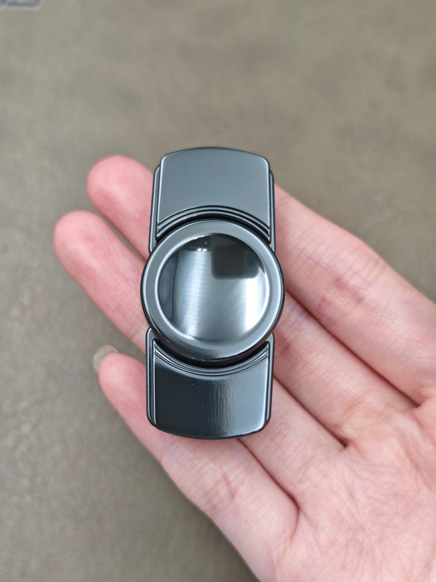 Moon M2 Zirconium