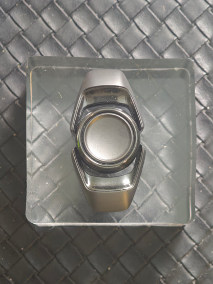 Liquid Zirconium