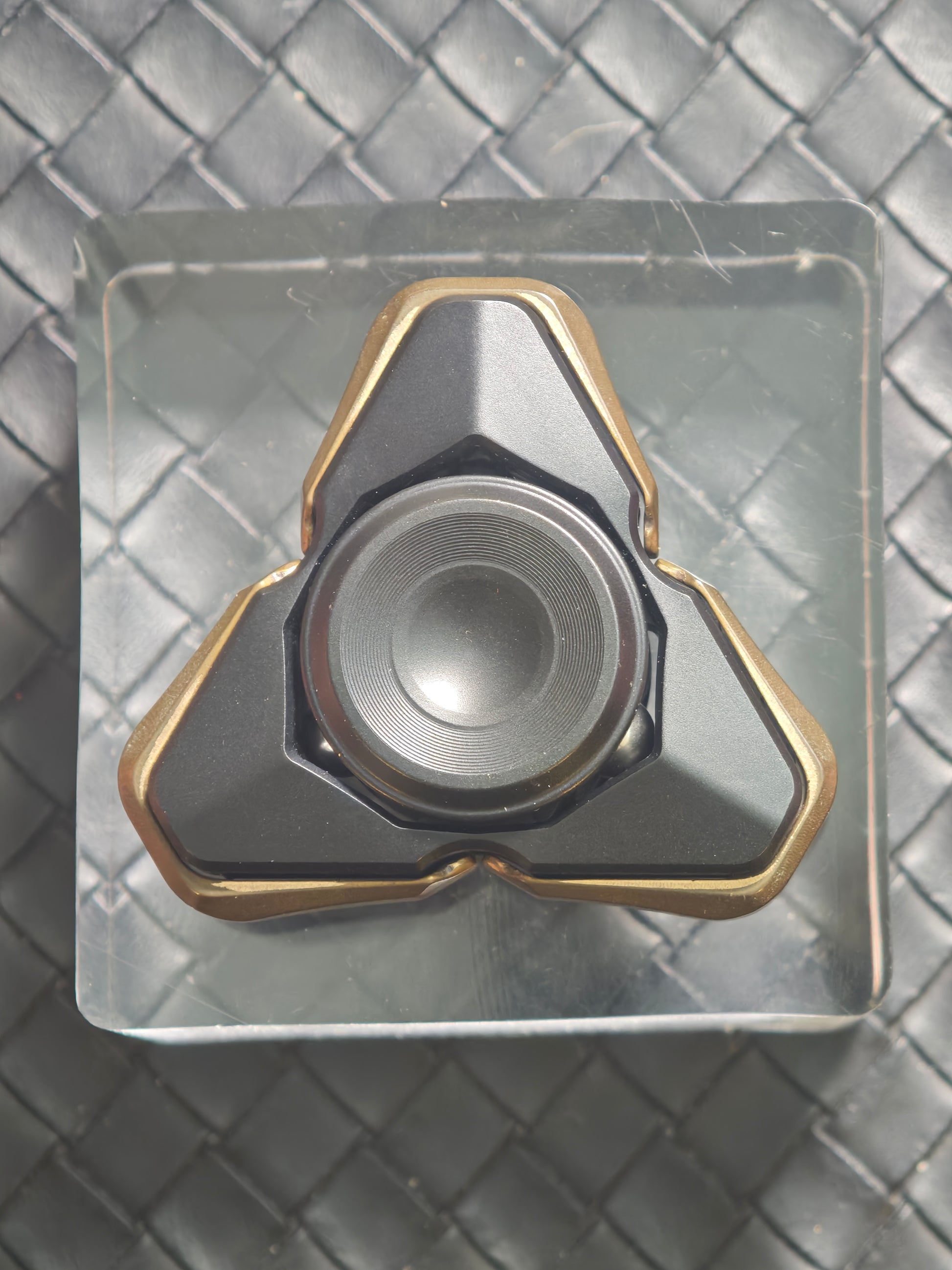 Garlic Copper Resin Titanium