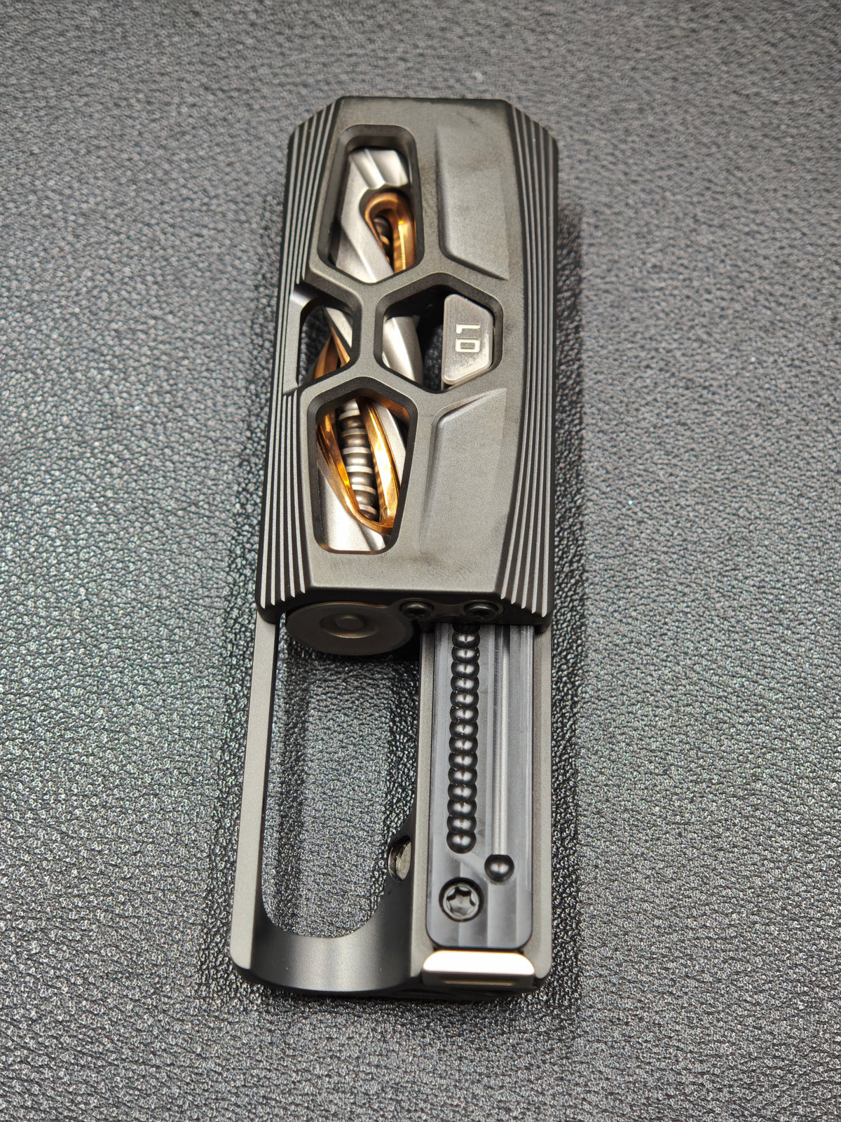 Gene Capsule Titanium