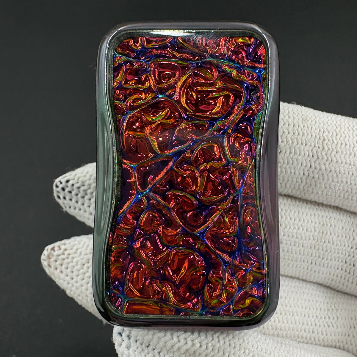 Shim Shy Zirconium Oil Slick