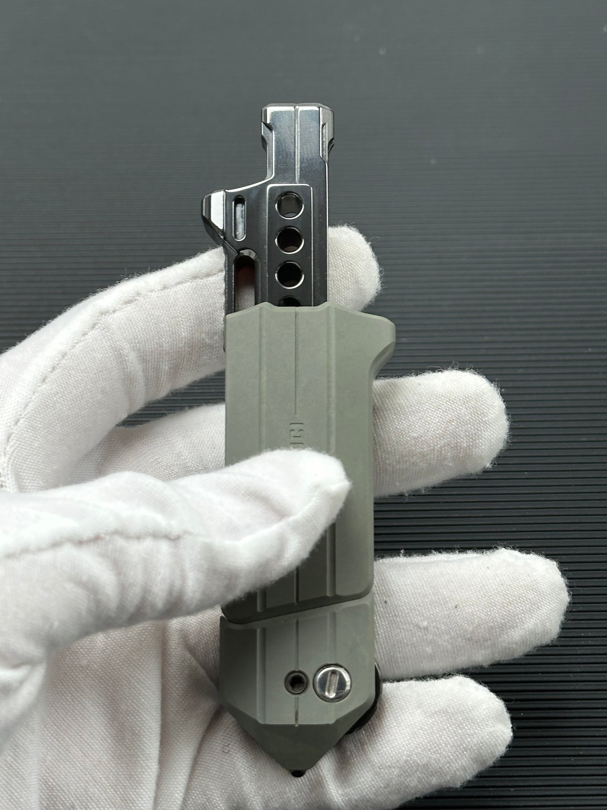 NAYICI Brotherhood Of Blades Titanium Zirconium
