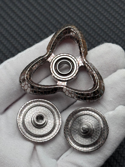 Cat's Eye Superconductor
