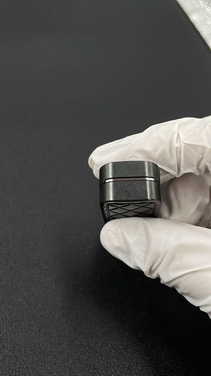 Feng Ling Zirconium